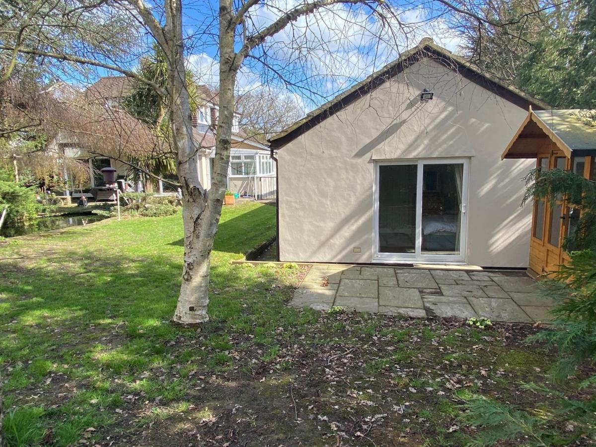 Chase Bungalow Billericay Exterior foto